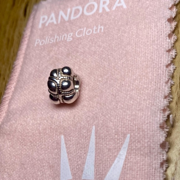 Pandora Retired Sterling Silver Love Knot Charm - Picture 4 of 4